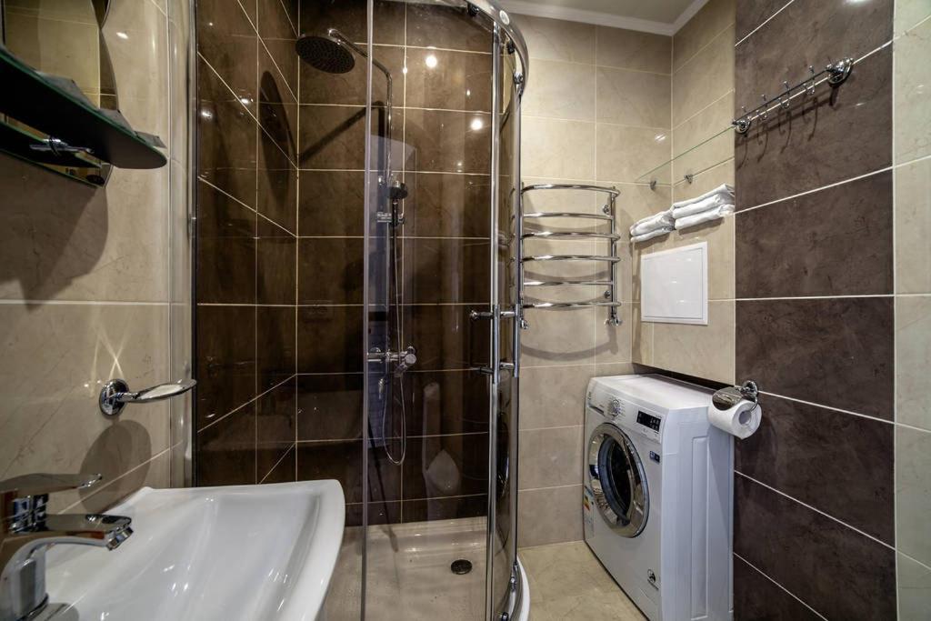 Romantic Apartments - Центр Львова , З Видом На Місто Eksteriør billede